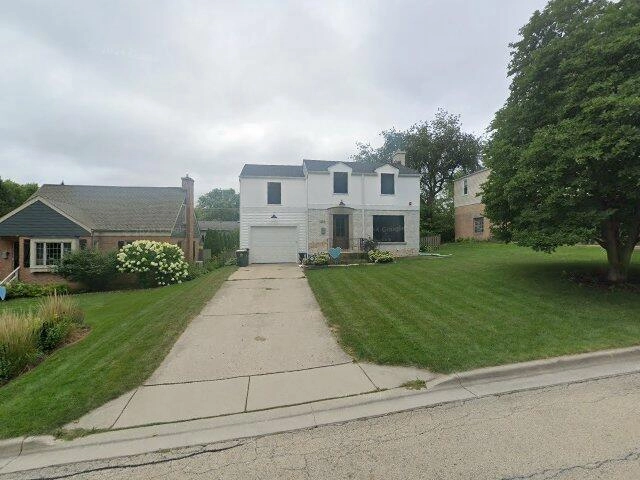 House image located at Libertyville, IL 60048