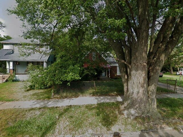 House image located at Detroit, MI 48204