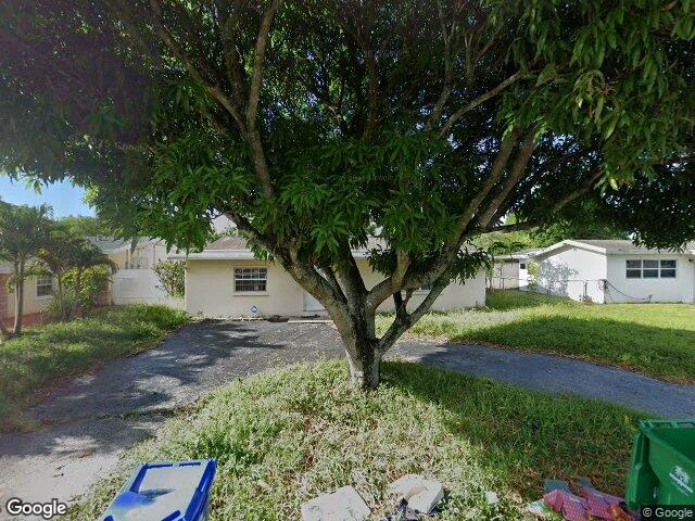 House image located at Hollywood, FL 33023