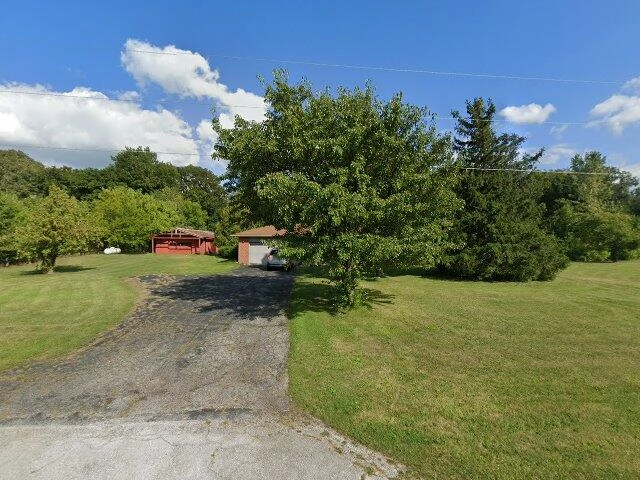 House image located at McComb, OH 45858