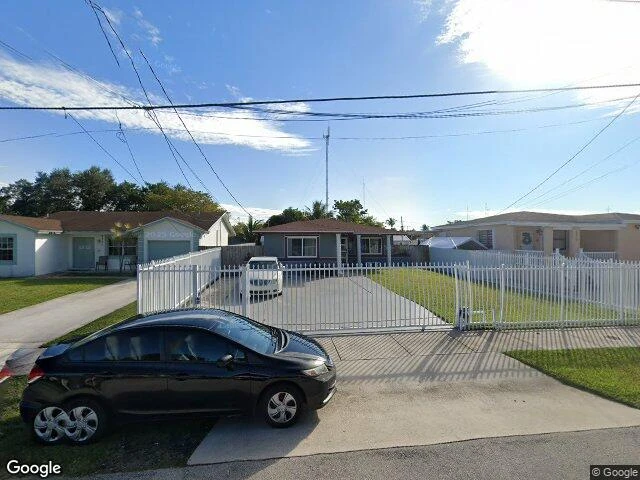 House image located at Hollywood, FL 33023