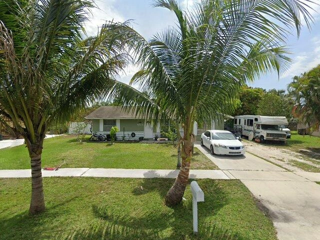 House image located at Lake Worth, FL 33463