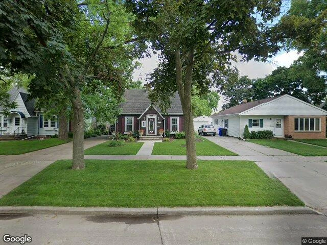 House image located at Appleton, WI 54911