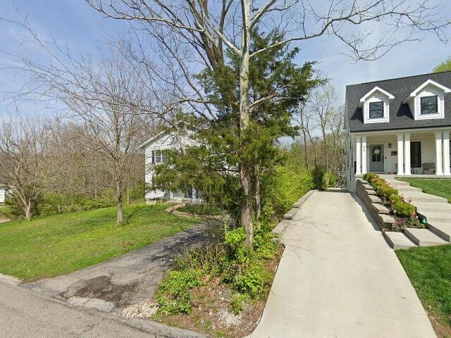 House image located at Saint Louis, MO 63122