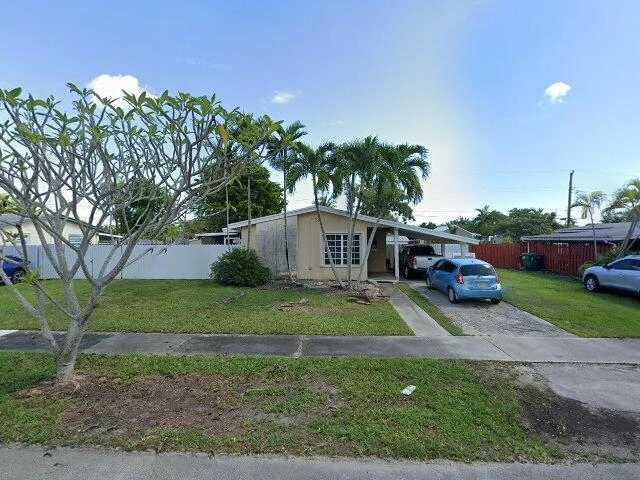 House image located at Miami, FL 33189