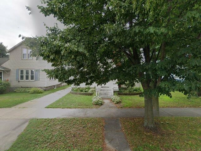 House image located at Marinette, WI 54143