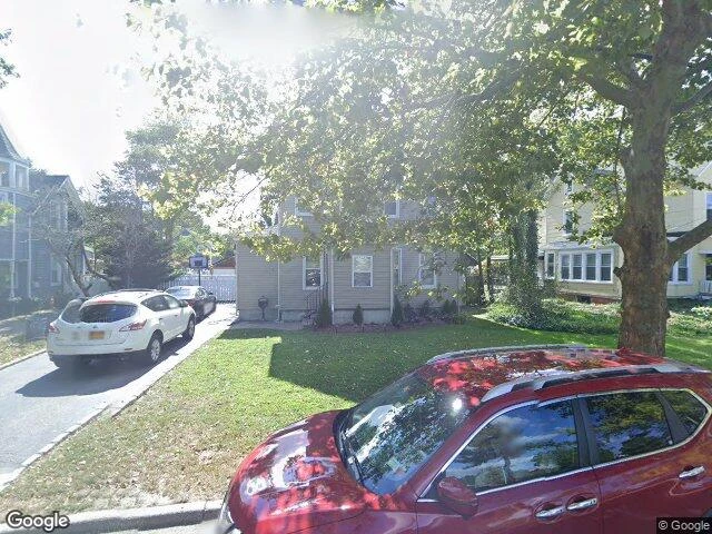 House image located at Bay Shore, NY 11706