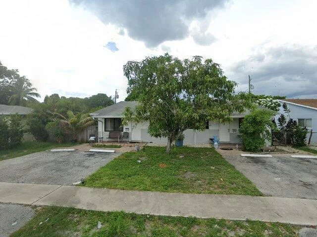 House image located at Dania, FL 33004