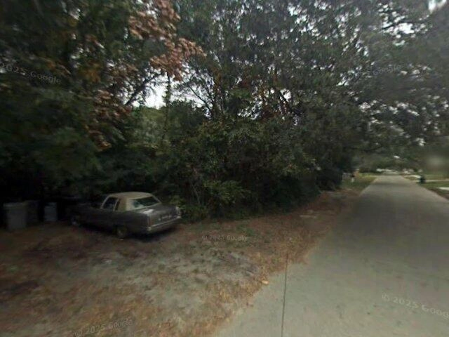 House image located at Tampa, FL 33611