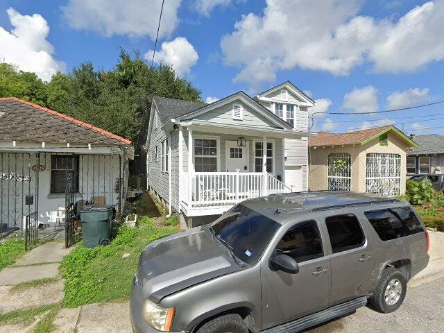 House image located at New Orleans, LA 70125