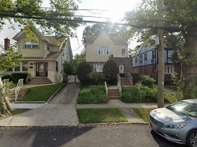 House image located at Saint Albans, NY 11412