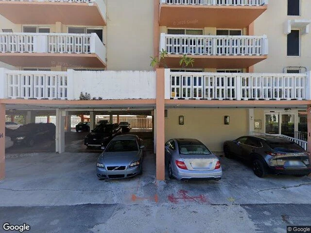 House image located at Hollywood, FL 33019