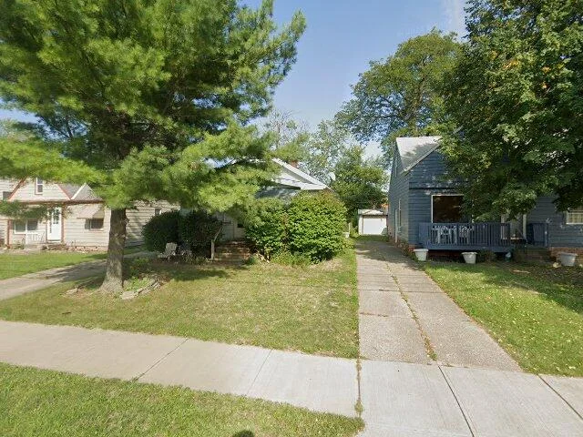 House image located at Cleveland, OH 44135