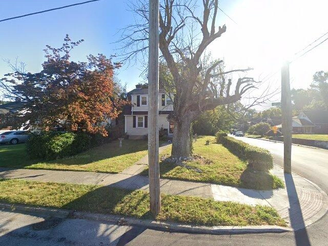 House image located at Louisville, KY 40211