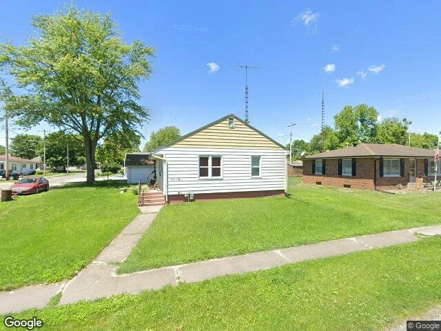 House image located at Carlinville, IL 62626