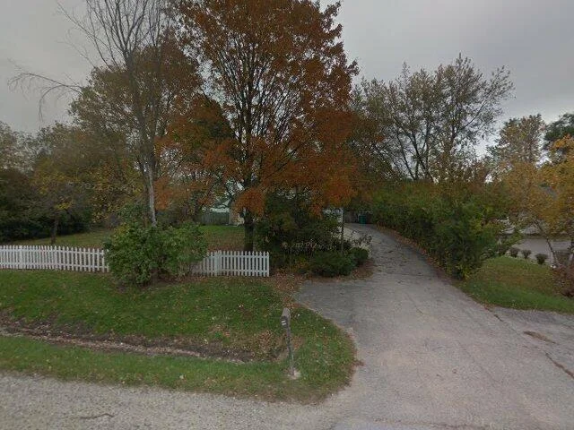 House image located at Lake Villa, IL 60046