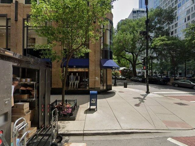 House image located at Chicago, IL 60611