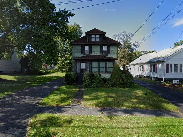 House image located at Syracuse, NY 13206