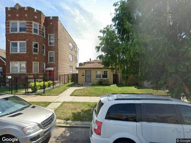 House image located at Chicago, IL 60628