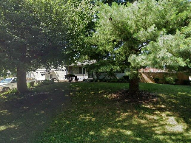 House image located at Louisville, KY 40216