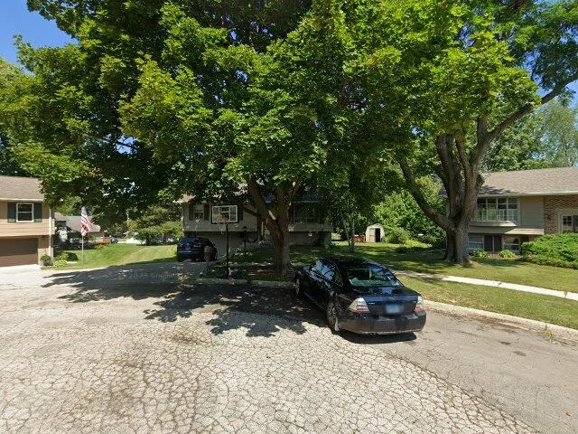 House image located at Freeport, IL 61032