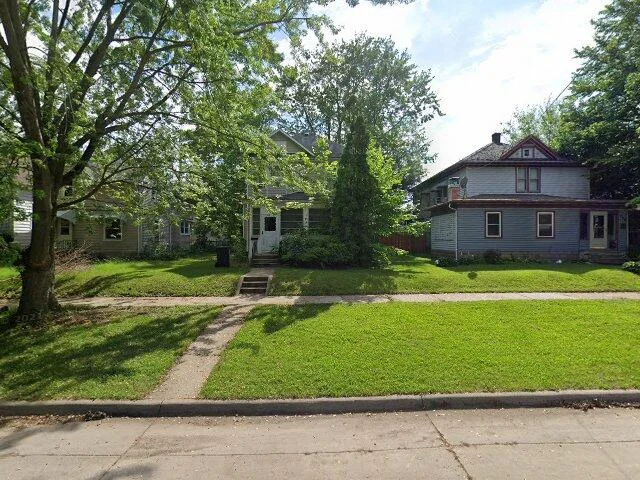 House image located at Waterloo, IA 50702