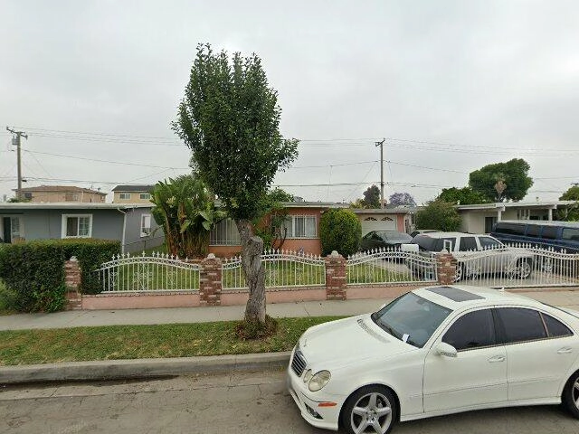 House image located at Compton, CA 90220