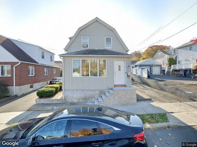House image located at Totowa, NJ 07512