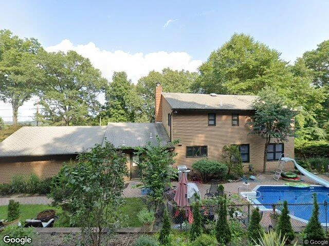 House image located at Hawthorne, NJ 07506