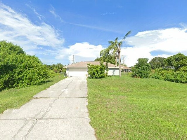 House image located at North Port, FL 34291