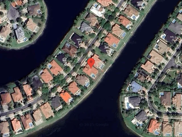 House image located at Hollywood, FL 33029