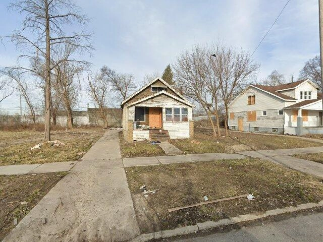 House image located at Highland Park, MI 48203