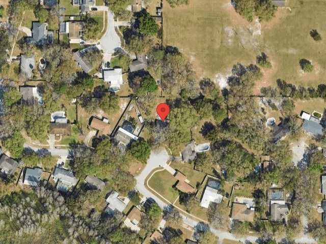 House image located at Tampa, FL 33613