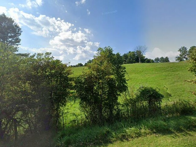 House image located at Hillsville, VA 24343