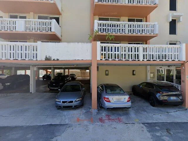 House image located at Hollywood, FL 33019