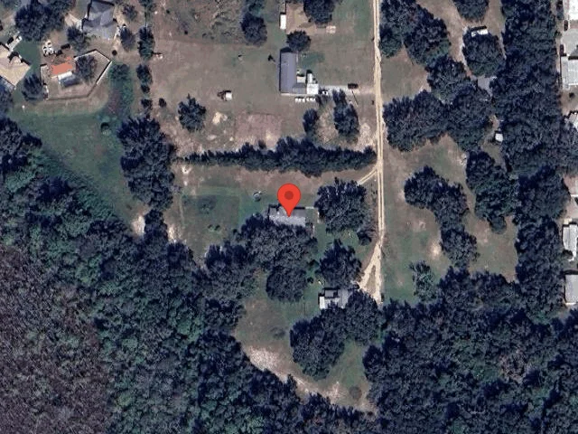 House image located at Grand Island, FL 32735