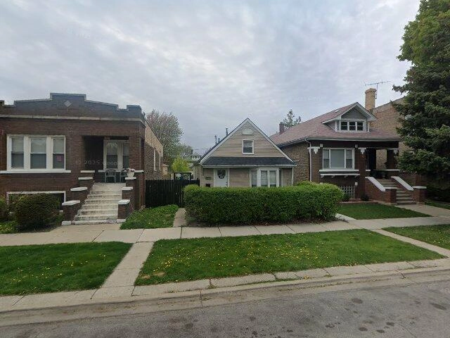 House image located at Berwyn, IL 60402