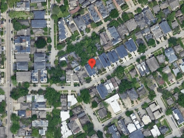 House image located at Saginaw, MI 48602