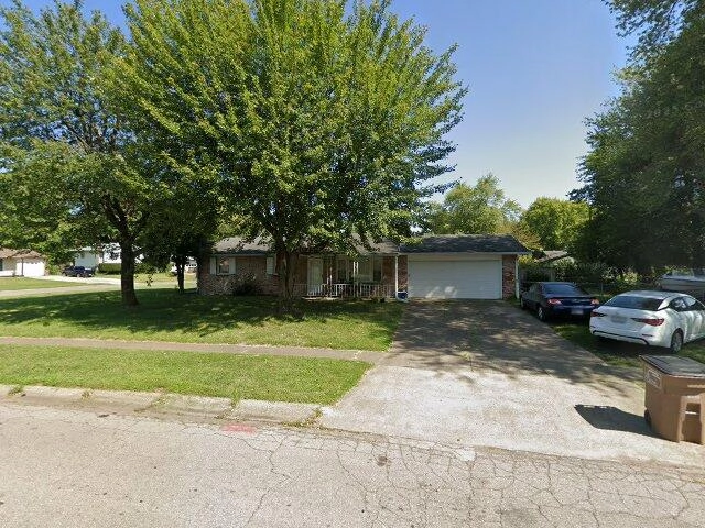 House image located at Columbus, IN 47203