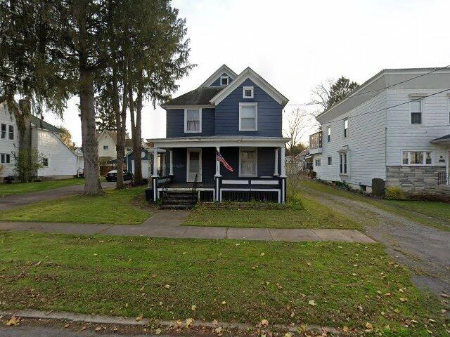 House image located at Frankfort, NY 13340