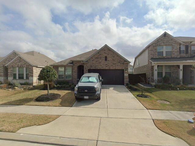 House image located at Rosharon, TX 77583