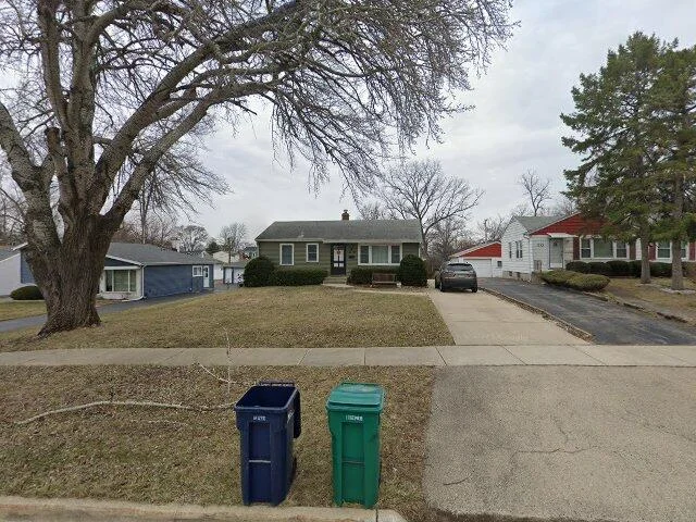 House image located at Lombard, IL 60148