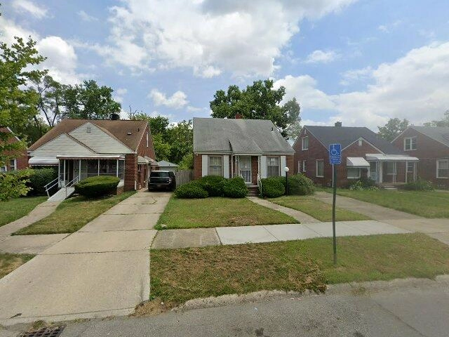 House image located at Detroit, MI 48228