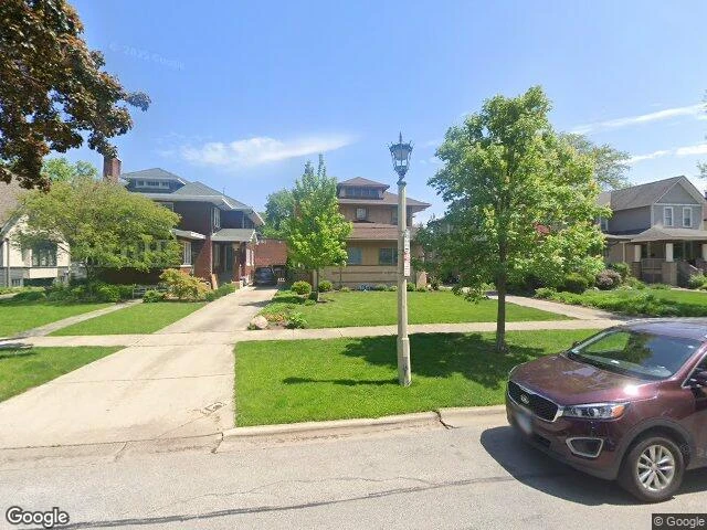 House image located at Oak Park, IL 60302