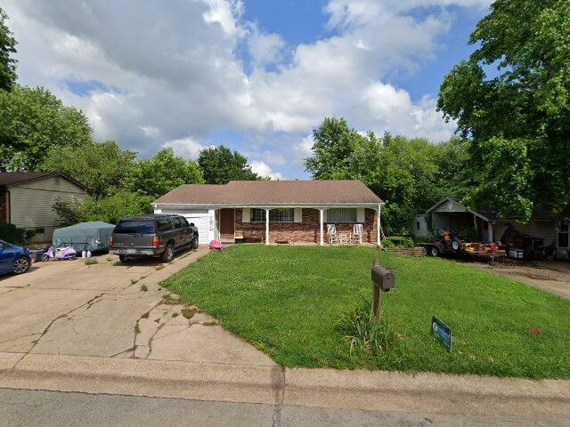 House image located at Farmington, MO 63640