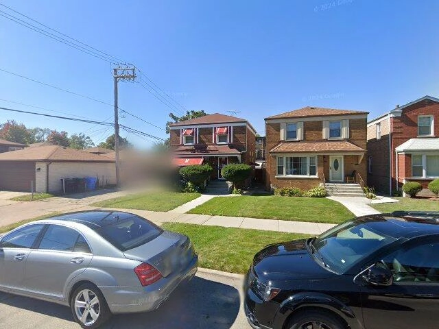 House image located at Chicago, IL 60617