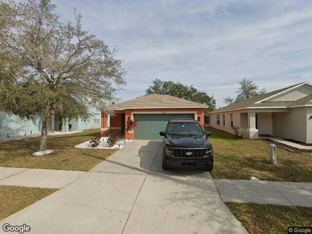 House image located at Ruskin, FL 33570