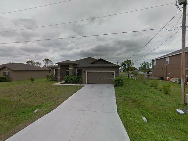 House image located at Cape Coral, FL 33991