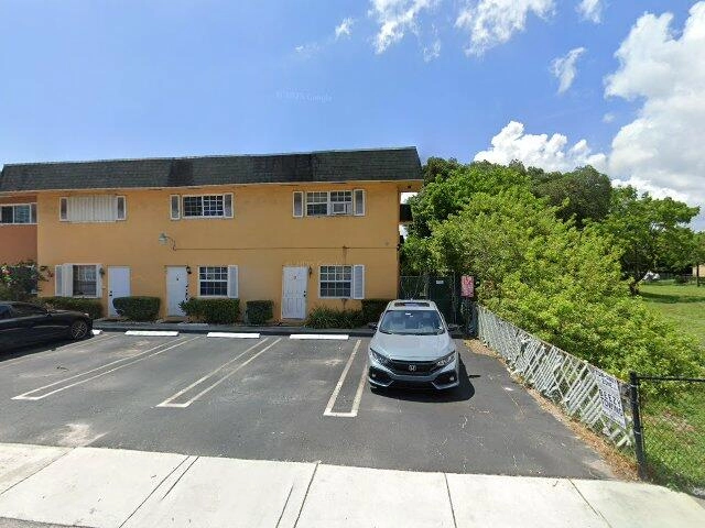 House image located at Hollywood, FL 33020