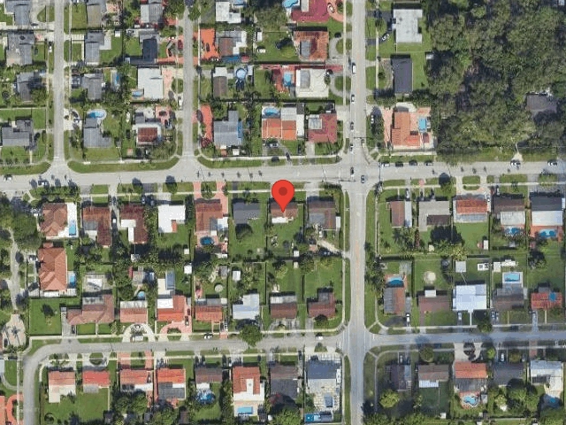 House image located at Miami, FL 33165